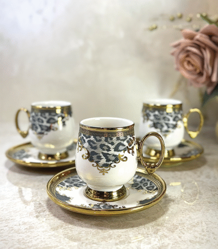Coffret de 6 tasses avec sous tasses – Un cadeau d’exception au charme royal